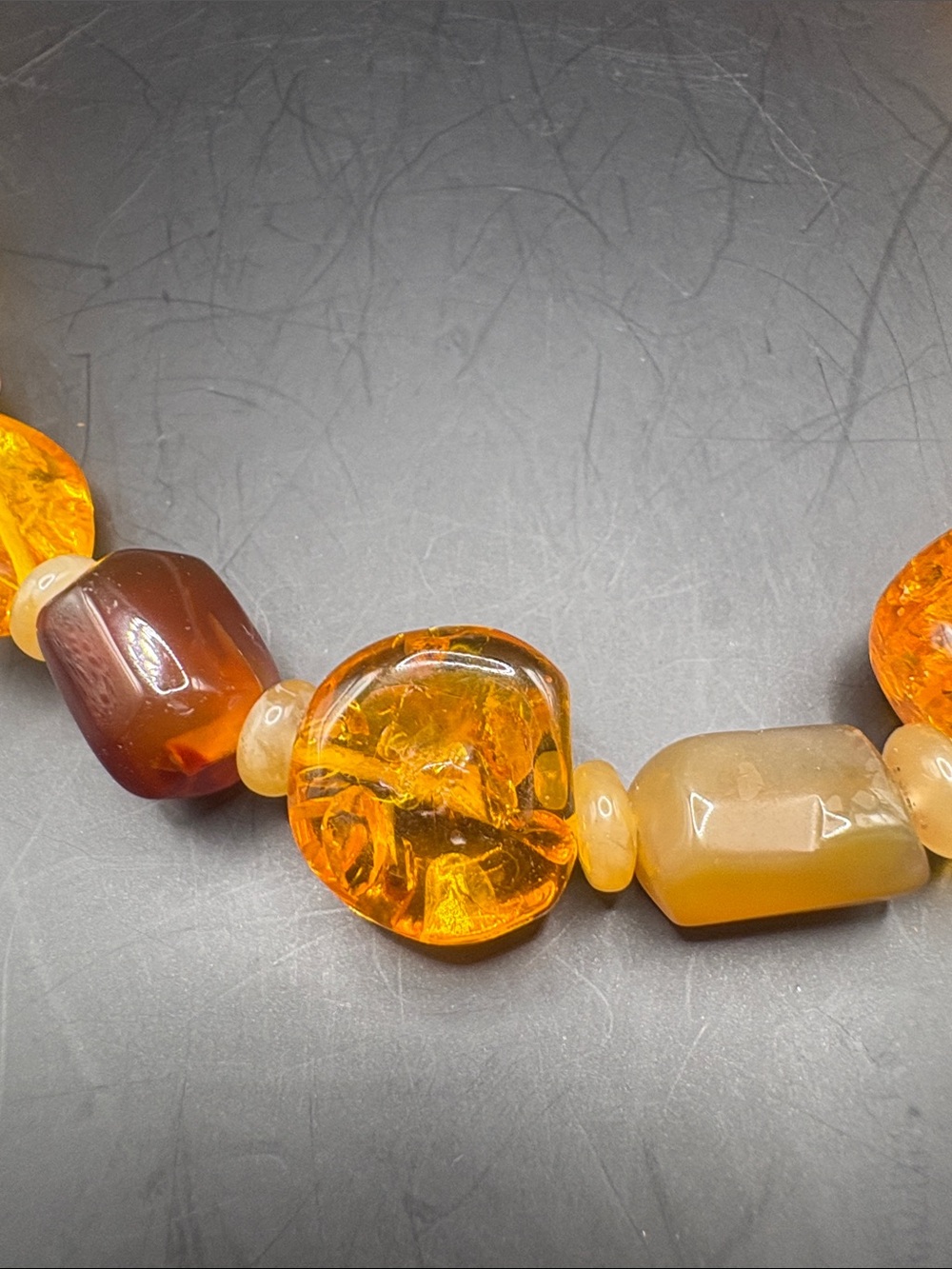 Vintage Amber Tone Crackle Glass & Carnelian Agate Statement Bead Necklace - Picture 5 of 5